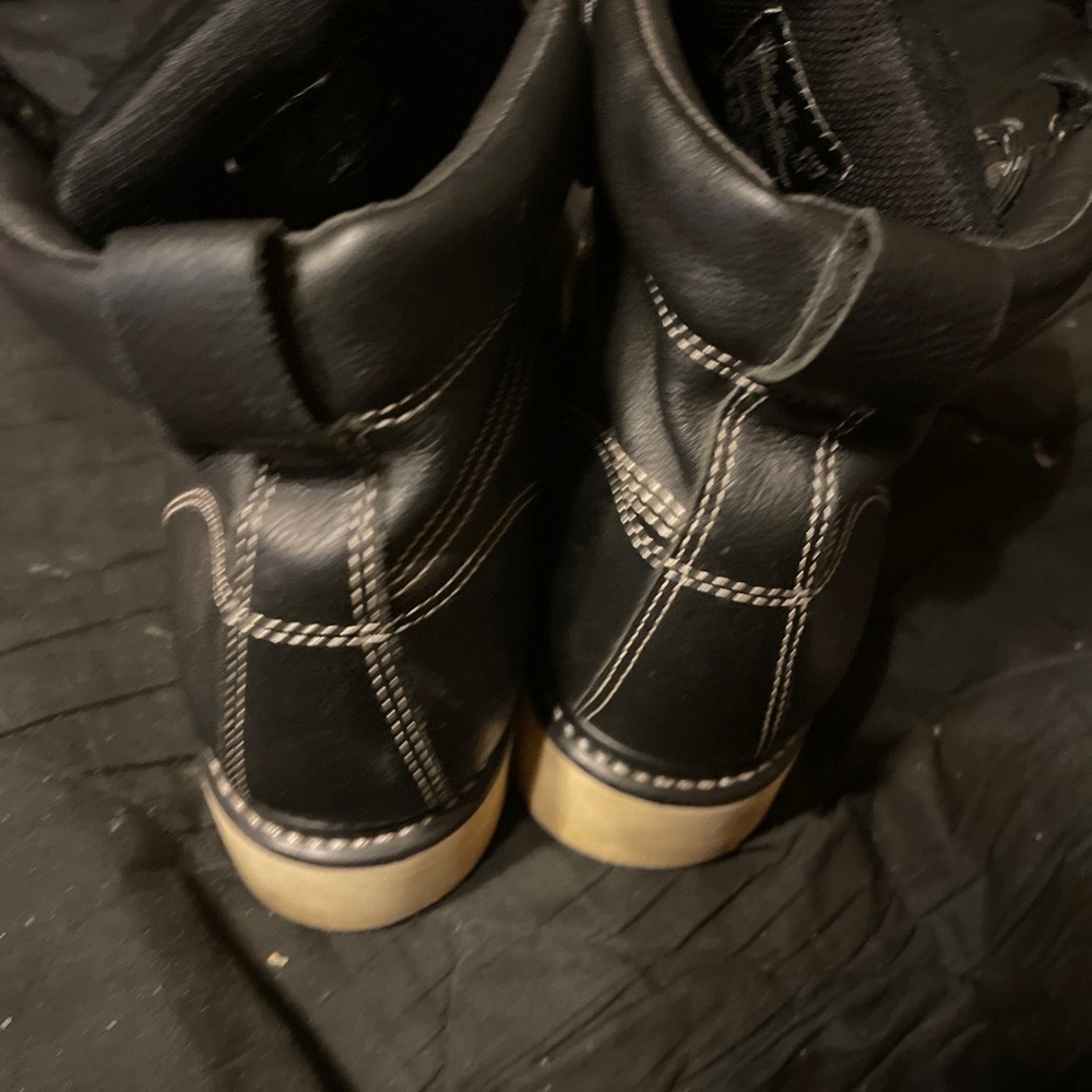 Wolverine work boots size 10 possibly worn once